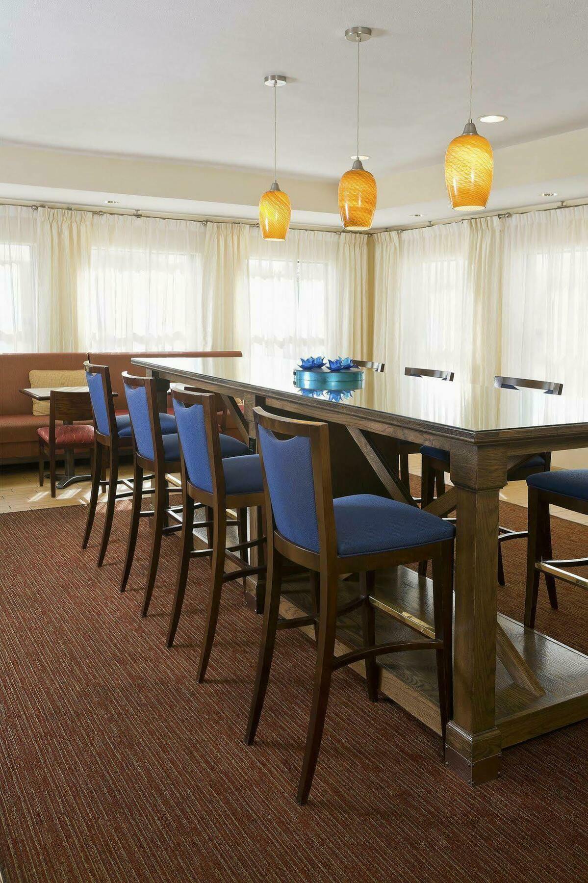 Hampton Inn Абилин Экстерьер фото