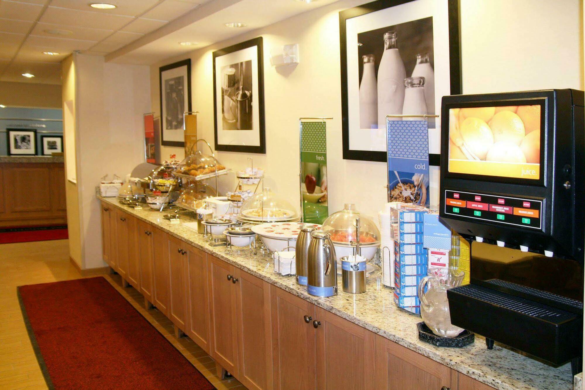 Hampton Inn Абилин Экстерьер фото